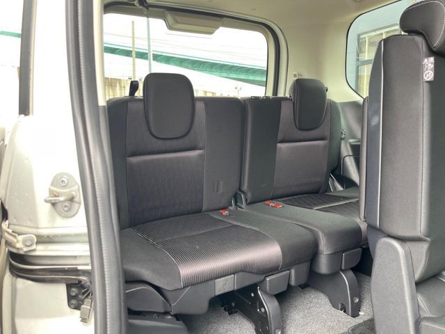 NISSAN SERENA  S-HYBRID 2017 Image 31