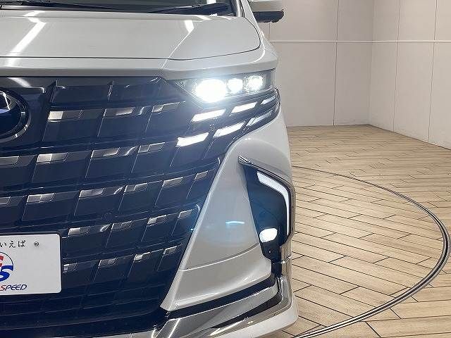 TOYOTA ALPHARD 2023 Image 31