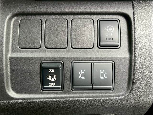 NISSAN SERENA  S-HYBRID 2018 Image 31