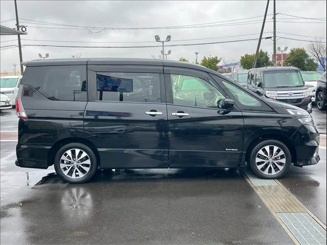NISSAN SERENA  S-HYBRID 2018 Image 31