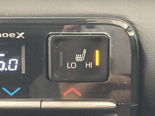 TOYOTA VOXY 2022 Image 31