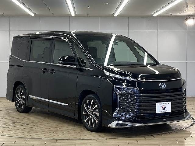 TOYOTA VOXY 2022 Image 31