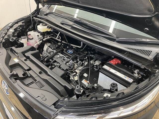 TOYOTA VOXY 2022 Image 31