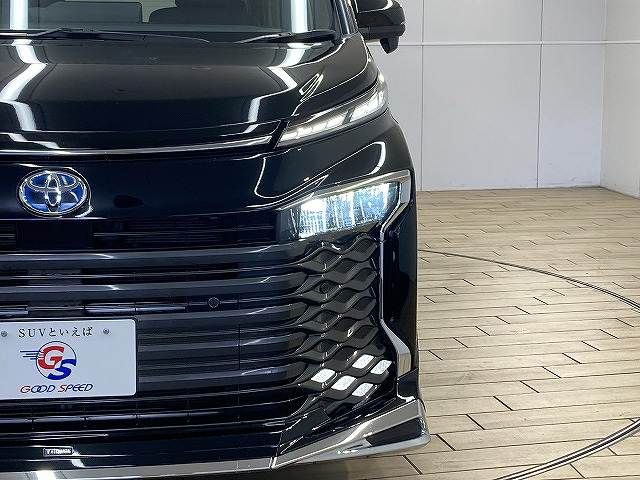 TOYOTA VOXY 2022 Image 31