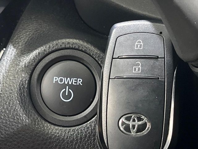 TOYOTA YARIS CROSS HYBRID 2025 Image 31