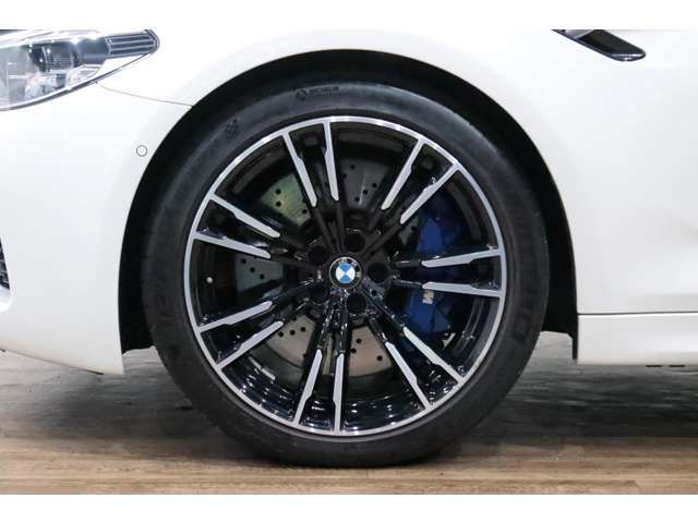 BMW M5 2018 Image 31