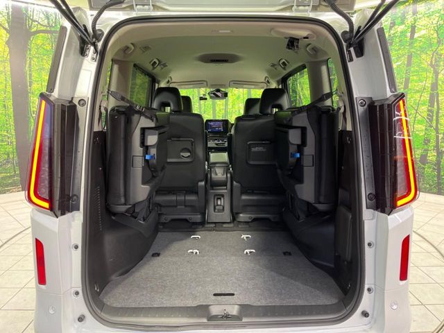 NISSAN SERENA  WG 2025 Image 31