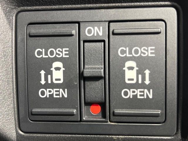 HONDA N BOX CUSTOM 2024 Image 31