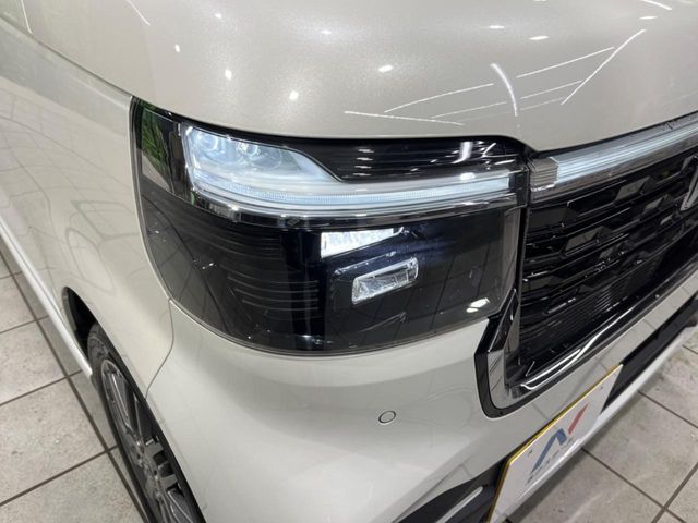 HONDA N BOX CUSTOM 2024 Image 31