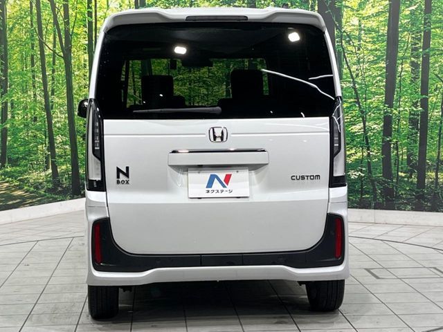 HONDA N BOX CUSTOM 2024 Image 31