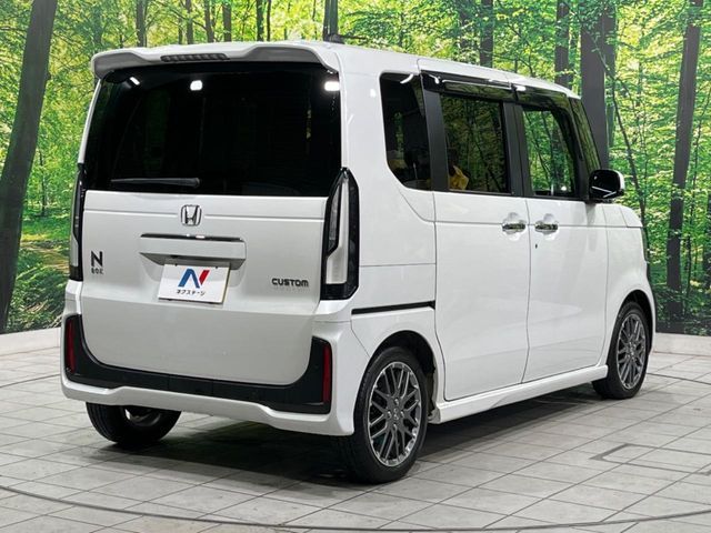 HONDA N BOX CUSTOM 2024 Image 31