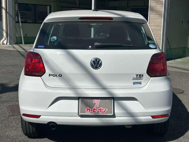 VOLKSWAGEN POLO 2016 Image 31