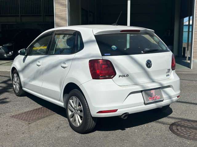 VOLKSWAGEN POLO 2016 Image 31