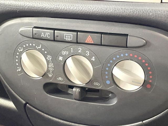 DAIHATSU MIRA GINO 2005 Image 31