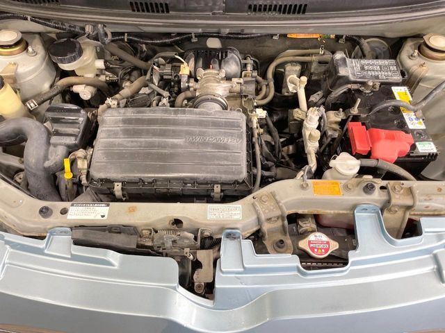 DAIHATSU MIRA GINO 2005 Image 31