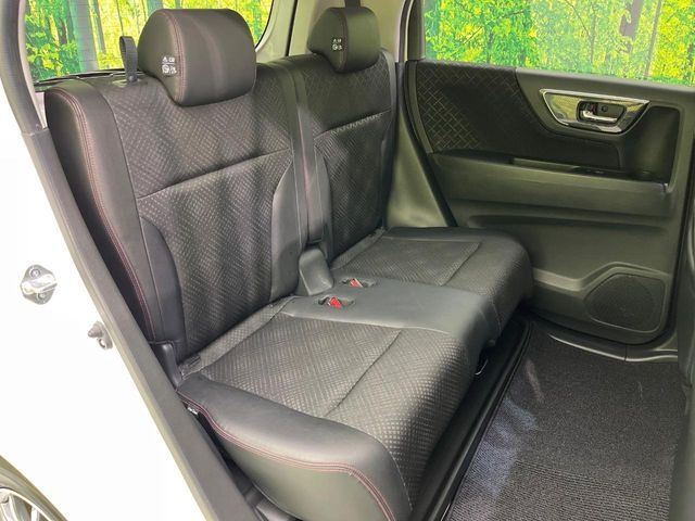 HONDA N-WGN CUSTOM 2015 Image 31