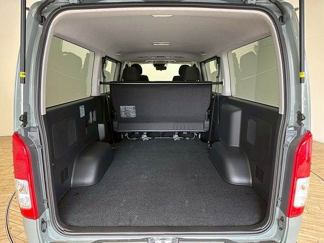 TOYOTA HIACE VAN 2WD 2025 Image 31