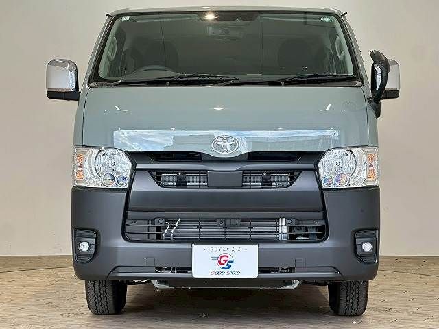 TOYOTA HIACE VAN 2WD 2025 Image 31