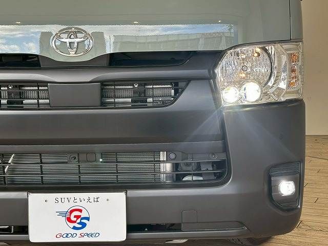 TOYOTA HIACE VAN 2WD 2025 Image 31