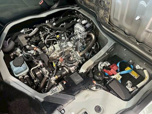 TOYOTA HIACE VAN 2WD 2025 Image 31