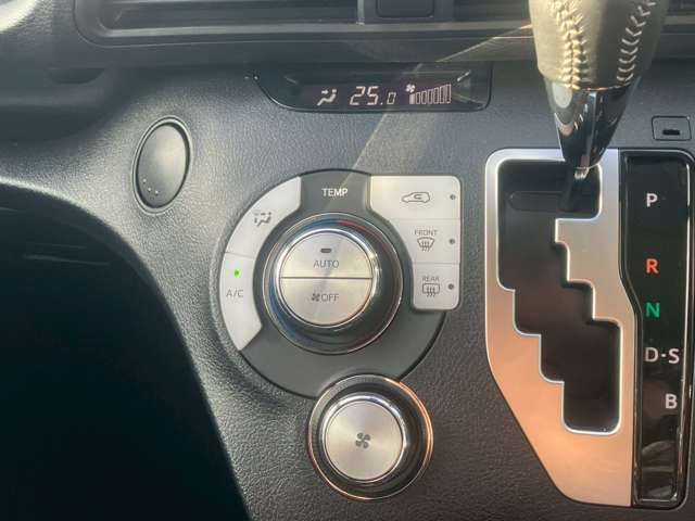 TOYOTA SIENTA 4WD 2020 Image 31