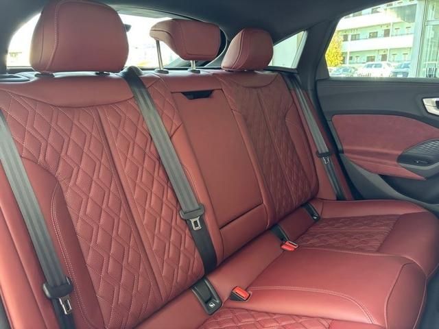 AUDI S5 SEDAN 2025 Image 31