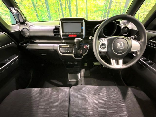 HONDA N BOX 2016 Image 31