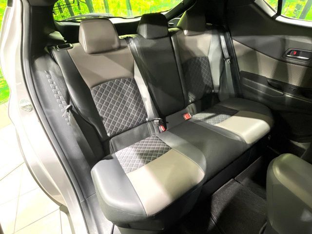 TOYOTA C-HR 2021 Image 31