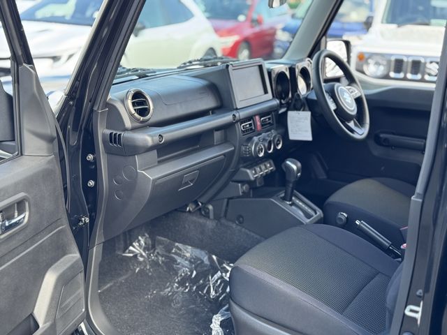 SUZUKI JIMNY NOMADE 2026 Image 31