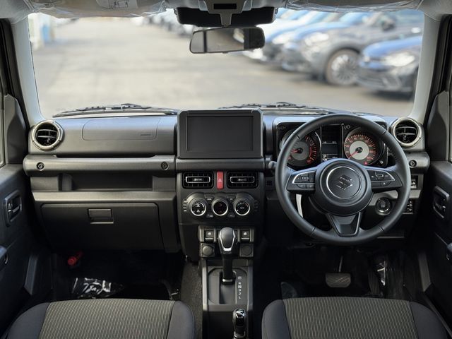 SUZUKI JIMNY NOMADE 2026 Image 31