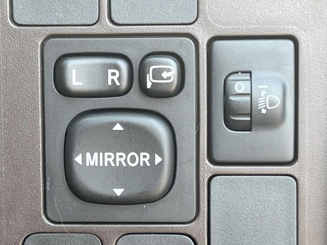 TOYOTA PASSO 2013 Image 31