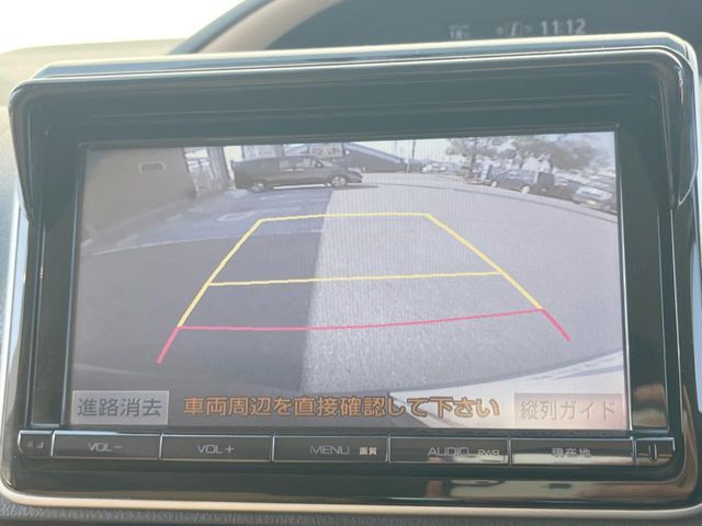 TOYOTA NOAH HYBRID 2014 Image 31