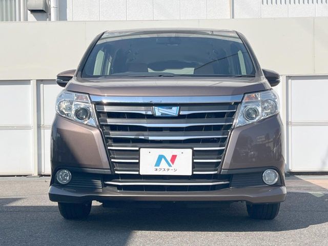 TOYOTA NOAH HYBRID 2014 Image 31