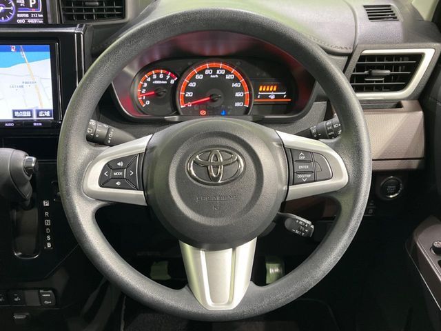 TOYOTA TANK 2016 Image 31