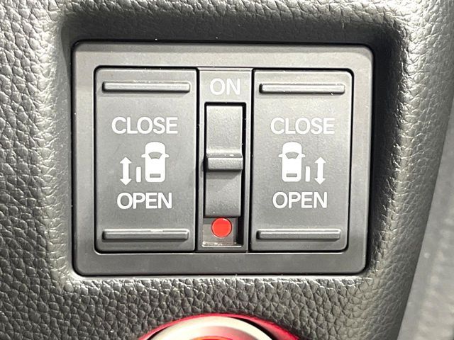 HONDA N BOX CUSTOM 2019 Image 31