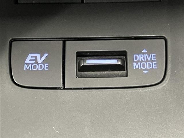 TOYOTA HARRIER HYBRID 2020 Image 31