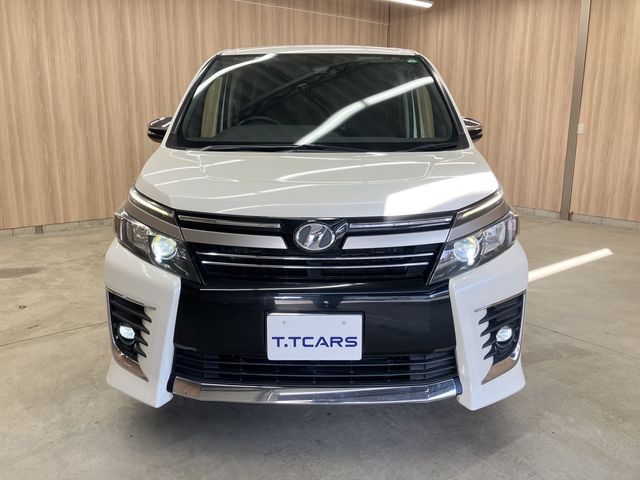 TOYOTA VOXY 2017 Image 31