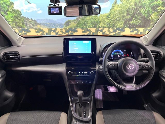 TOYOTA YARIS CROSS HYBRID 2024 Image 31