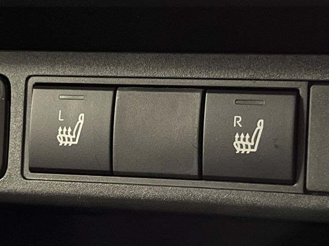 TOYOTA YARIS CROSS HYBRID 2024 Image 31