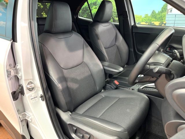 TOYOTA YARIS CROSS HYBRID 2025 Image 31