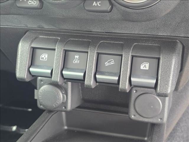 SUZUKI JIMNY NOMADE 2026 Image 31