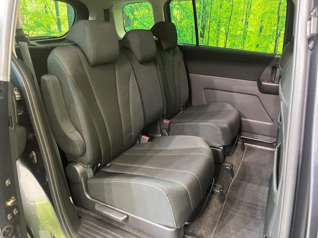 MAZDA PREMACY 2013 Image 31