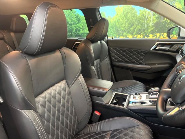 MITSUBISHI OUTLANDER PHEV 2022 Image 31