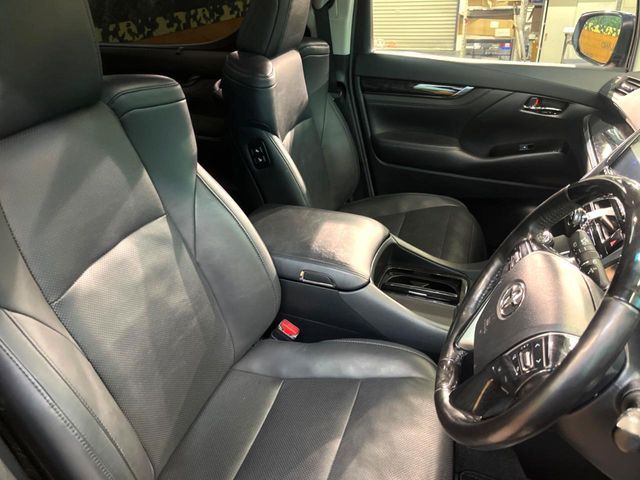 TOYOTA VELLFIRE 2018 Image 31