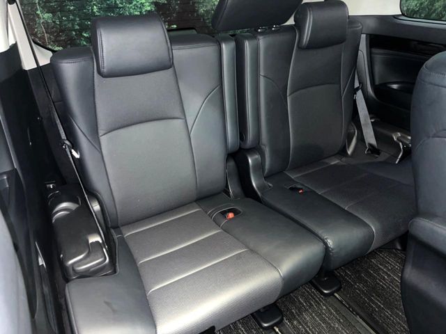 TOYOTA VELLFIRE 2018 Image 31