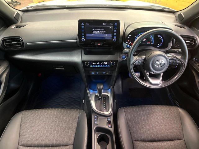 TOYOTA YARIS CROSS HYBRID 2023 Image 31