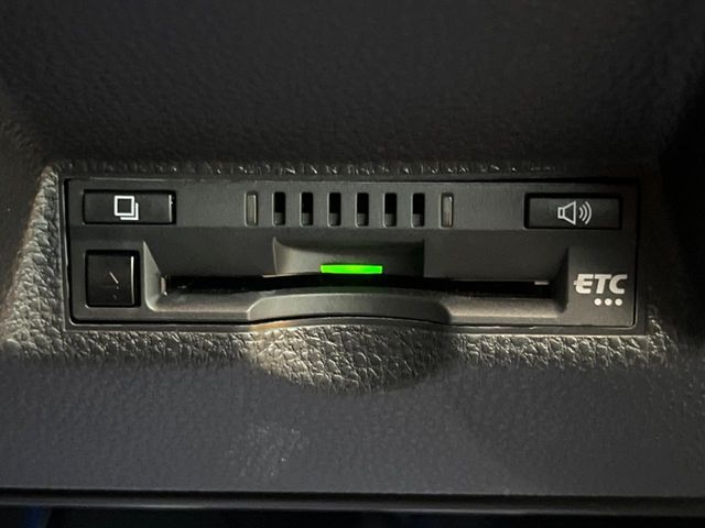 TOYOTA YARIS CROSS HYBRID 2023 Image 31