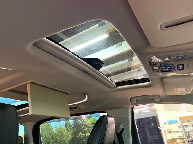 TOYOTA ALPHARD 2023 Image 31