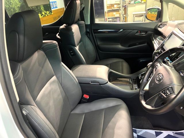 TOYOTA ALPHARD 2023 Image 31