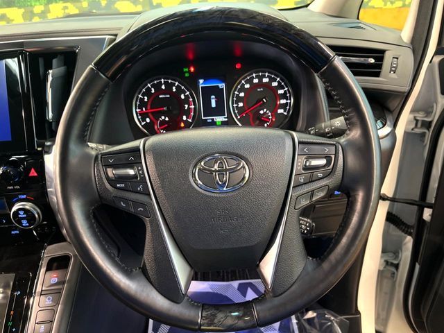 TOYOTA ALPHARD 2023 Image 31